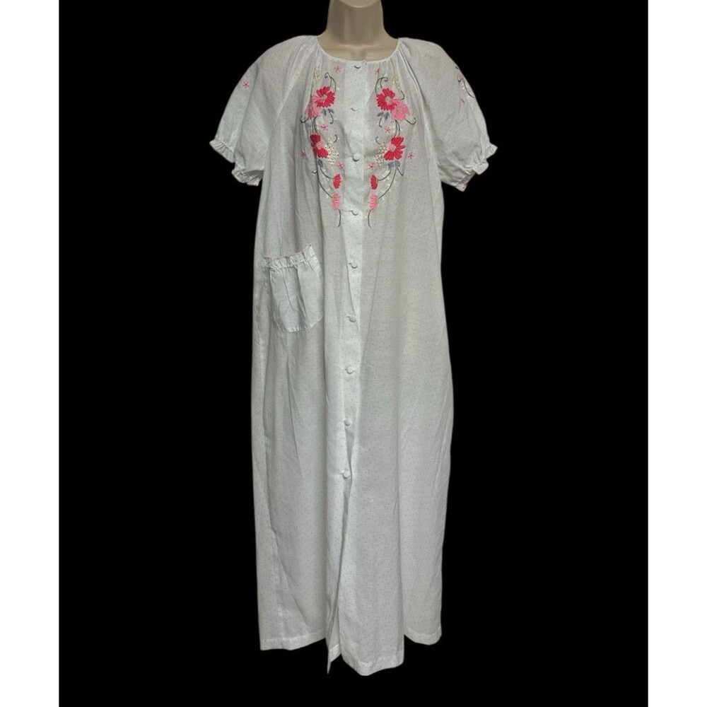 Lily Lightweight House Duster Nightgown Specially for Rivoli Kuwait Size 36 VTG